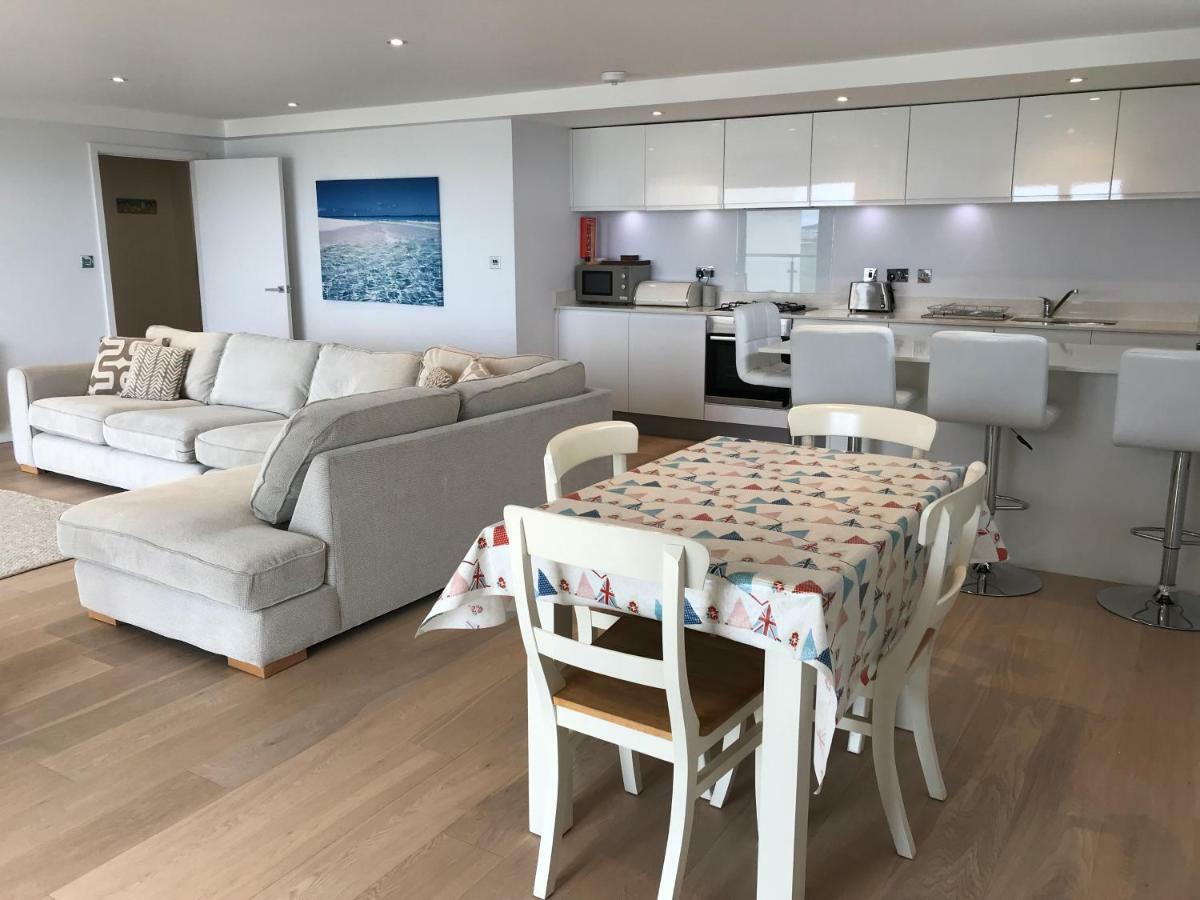 New Quay 6 Ocean Gate Apartment מראה חיצוני תמונה